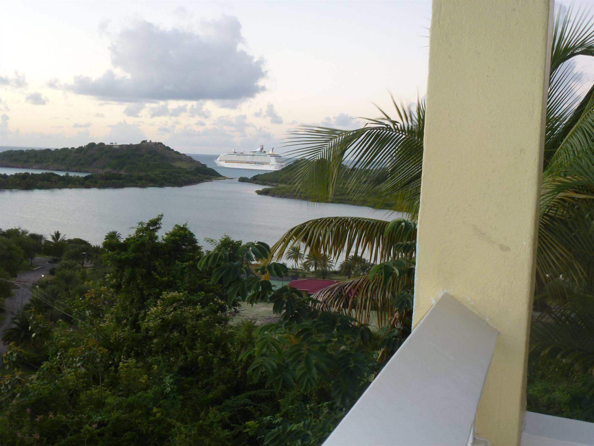 Inn La Galleria Five Islands Village Exteriör bild